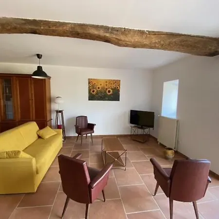 Agreable A La Campagne Ferienhaus *